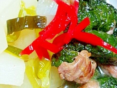 大根の煮物に豚シソ巻きを添える。